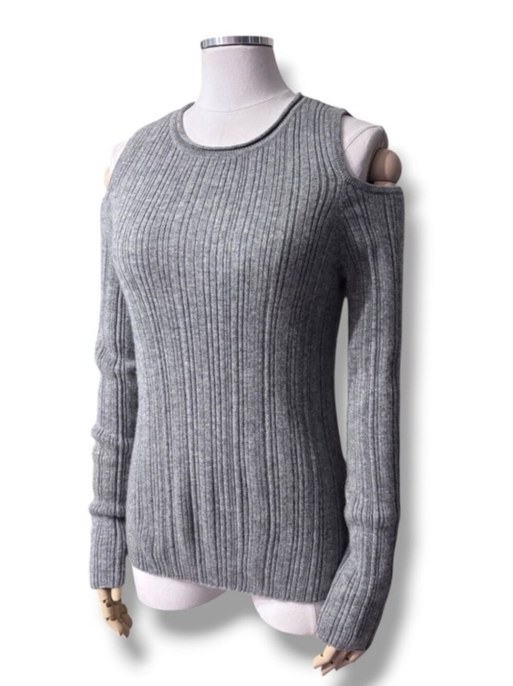 INCASHMERE Heather Grey Ribbed Knit Cold Shoulder Sweater Size Small